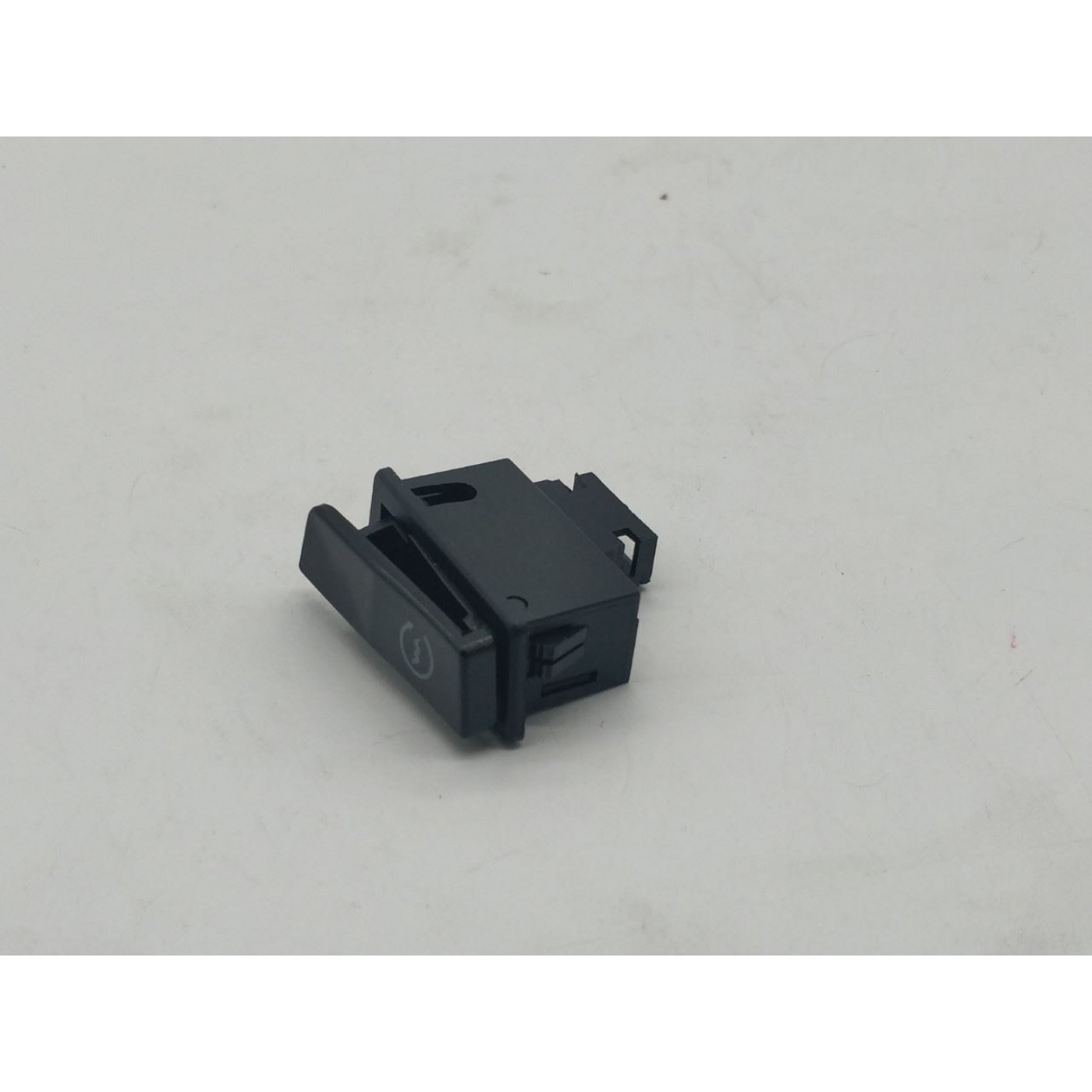 ΜΠΟΥΤΟΝ ΜΙΖΑΣ SH150I 1901040PT MOBE