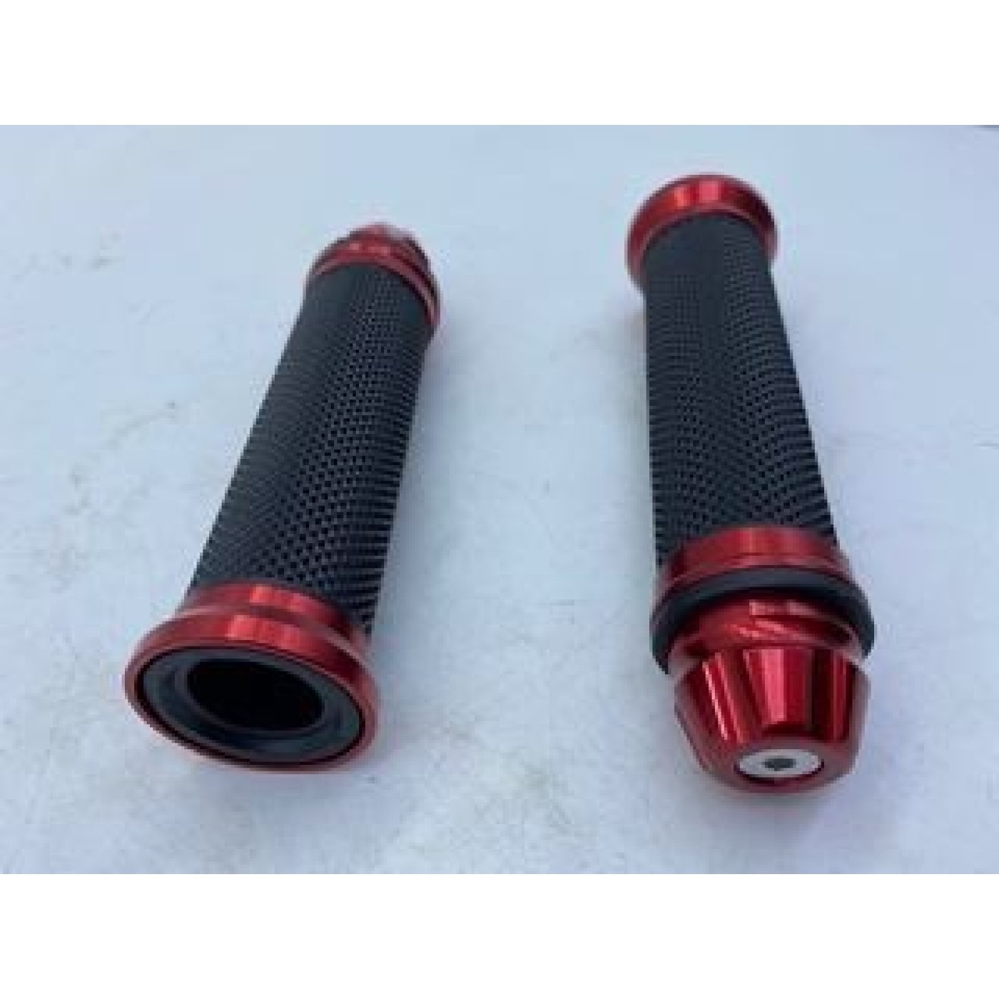 ΧΕΙΡΟΛΑΒΕΣ XL-298-1 XINLI ΚΟΚΚΙΝΗ ΖΕΥΓ ROC