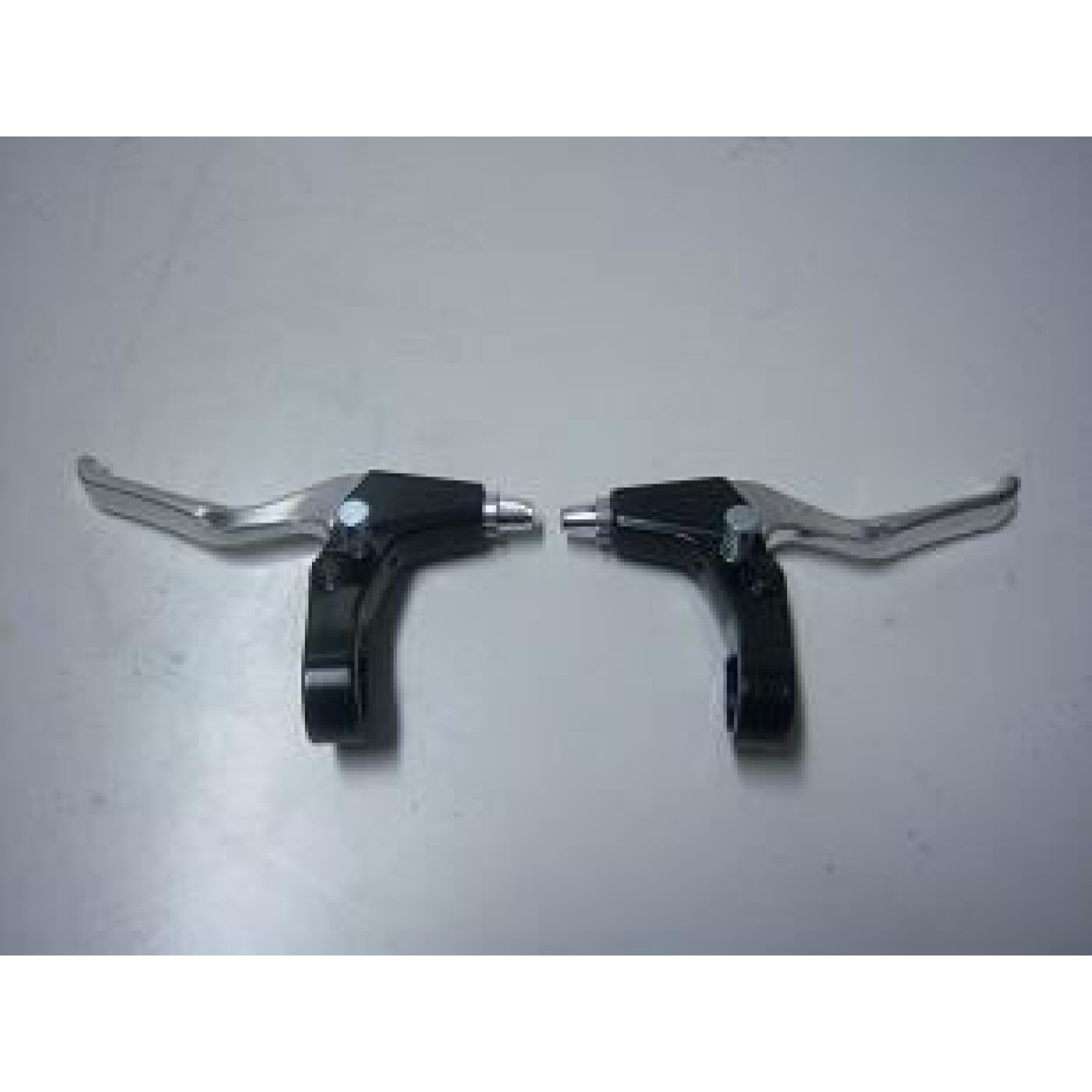 ΜΑΝΕΤΑ ΑΛΟΥΜ V BRAKE 3ΔΑΚΤ BL-46K ΜΕ ΣΥΣΤ ΚΛΕΙΔ ΜΑΥ ΑΣΗΜΙ ΠΟΔΗΛ